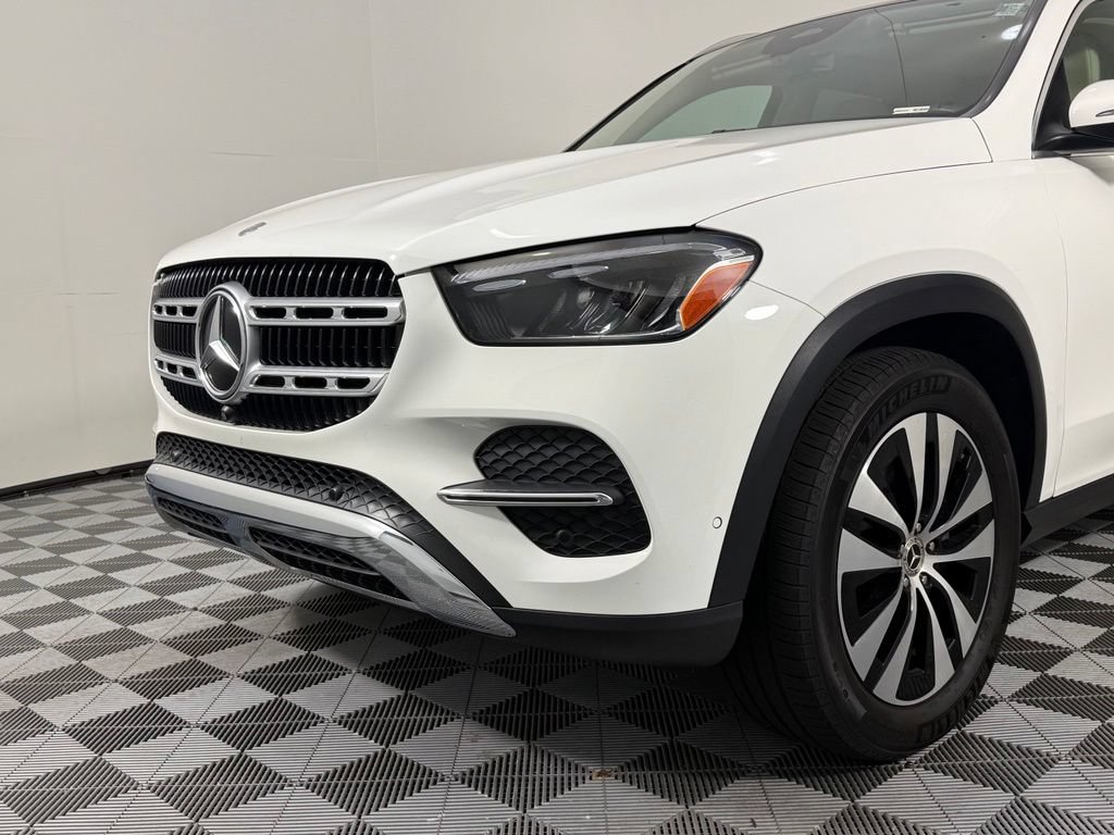 Used 2024 Mercedes-Benz GLE 350 4MATIC image 11