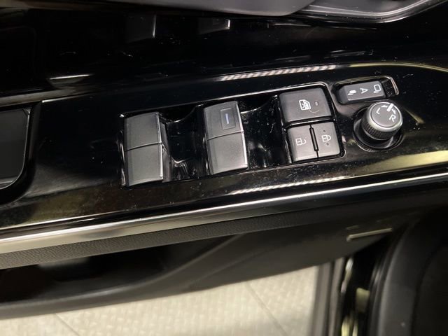 Used 2023 Subaru Solterra AWD image 51