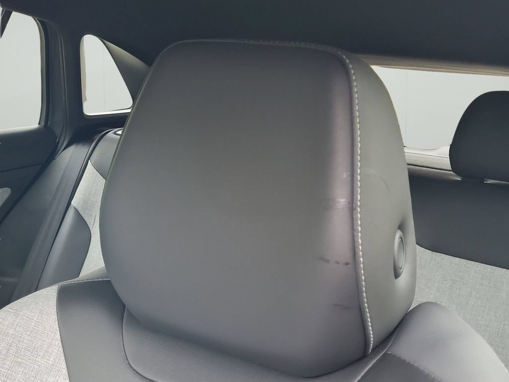 Used 2024 Volkswagen ID.4 2WD image 8