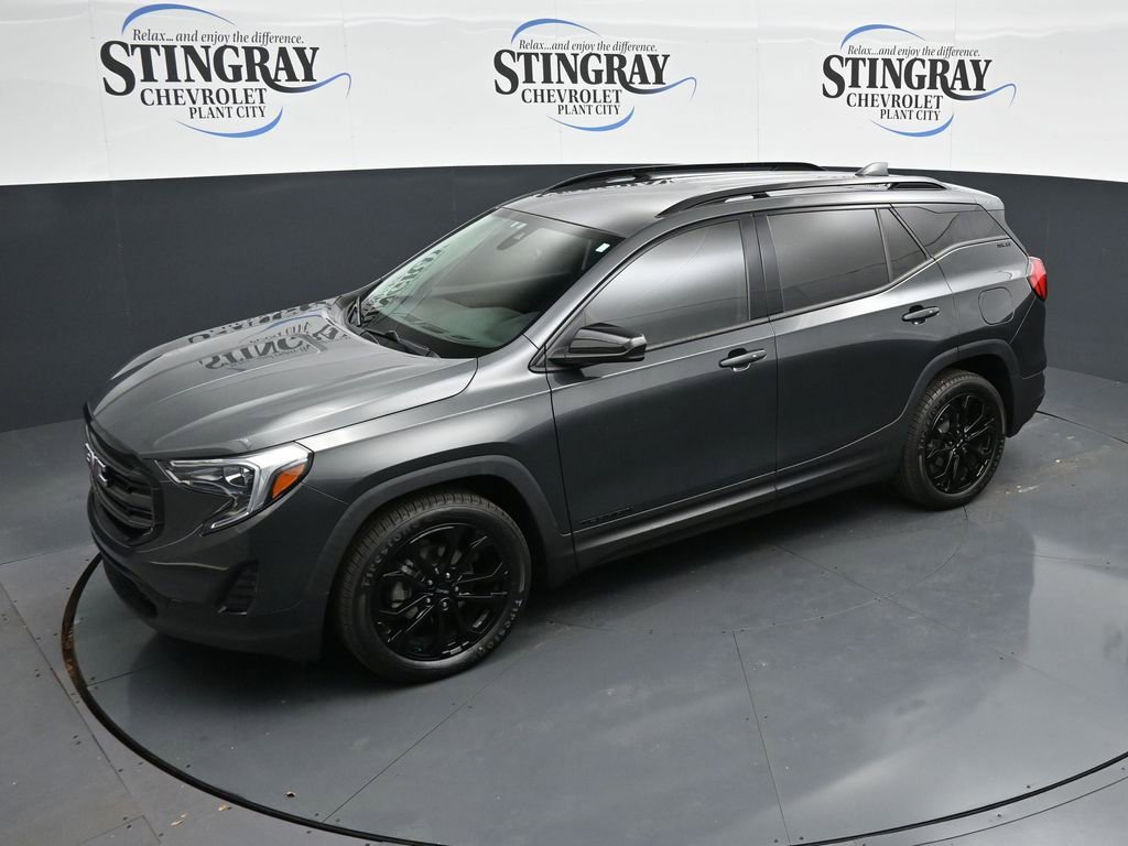 Used 2020 GMC Terrain SLE w/ Driver Convenience Package FWD image 11