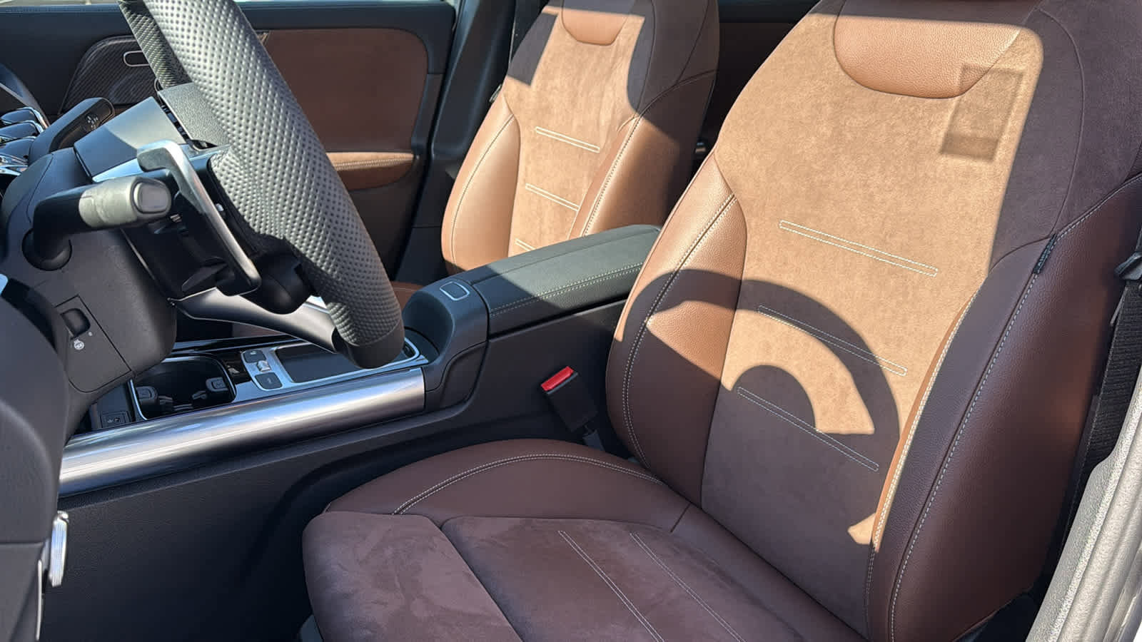 New 2026 Mercedes-Benz GLA 35 AMG 4MATIC image 28