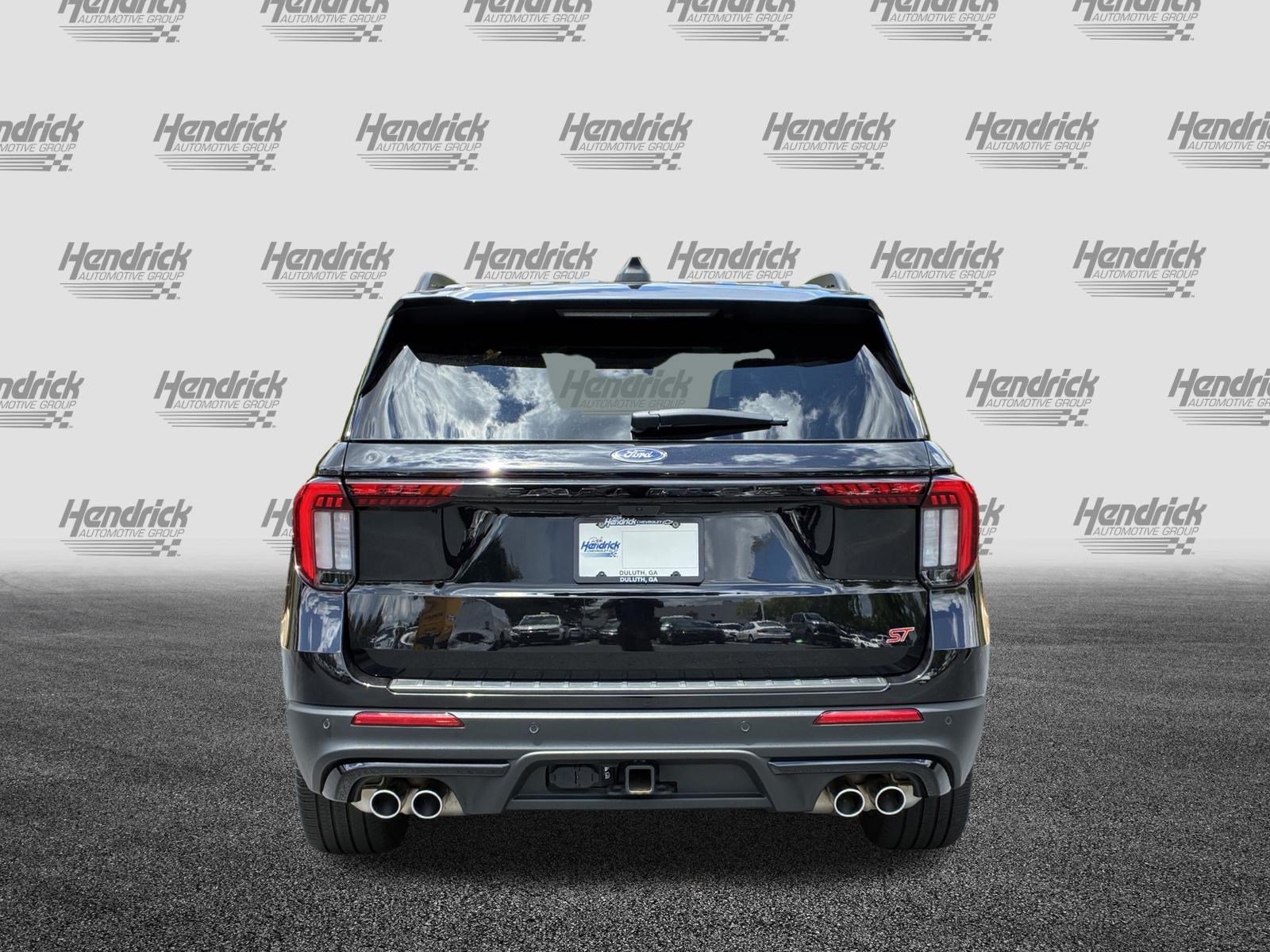 Used 2025 Ford Explorer ST AWD/4WD image 7