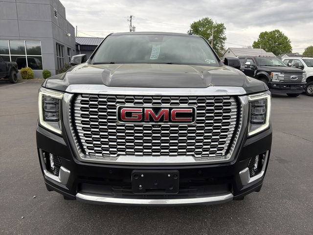 Used 2023 GMC Yukon XL Denali w/ LPO, Floor Liner Package image 10