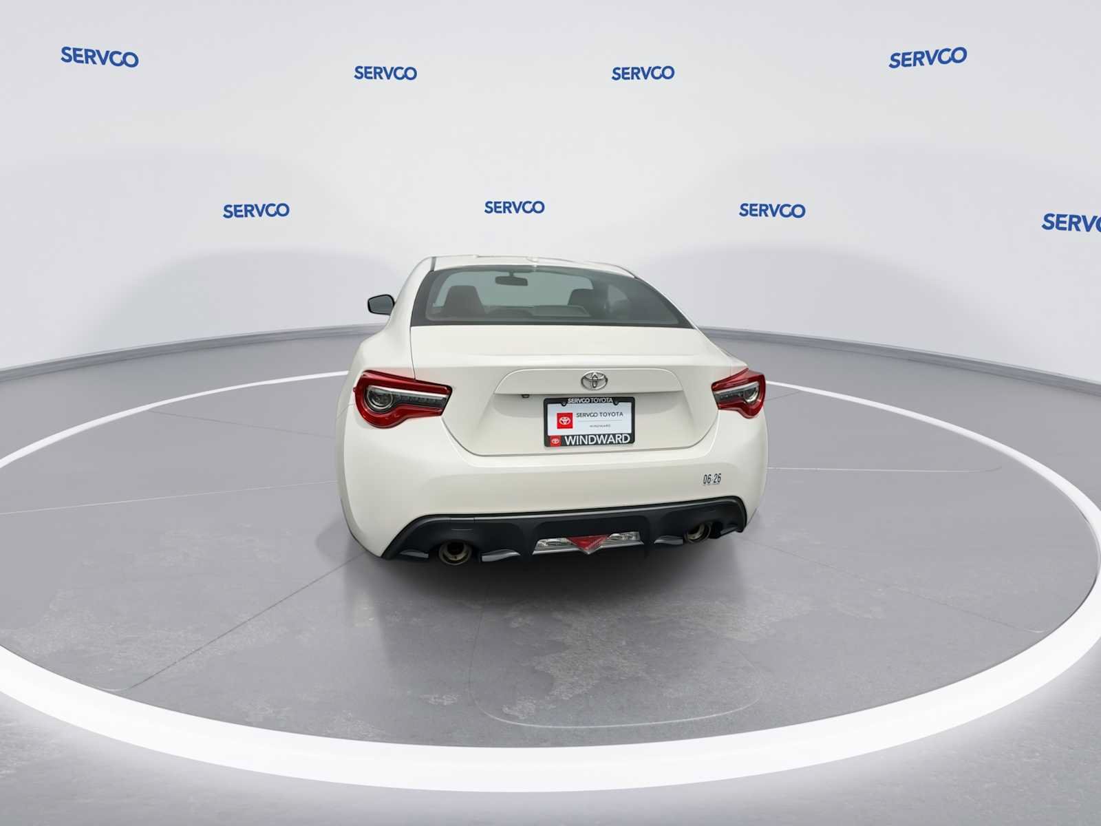 Used 2017 Toyota 86 RWD image 6