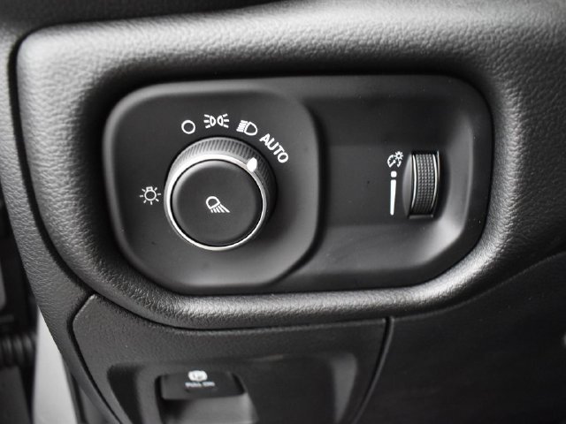 New 2026 RAM 1500 Tradesman AWD/4WD image 13