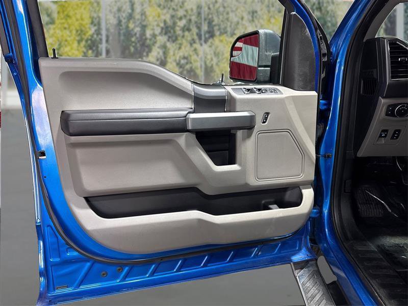 Used 2016 Ford F150 XLT w/ Equipment Group 301A Mid image 18