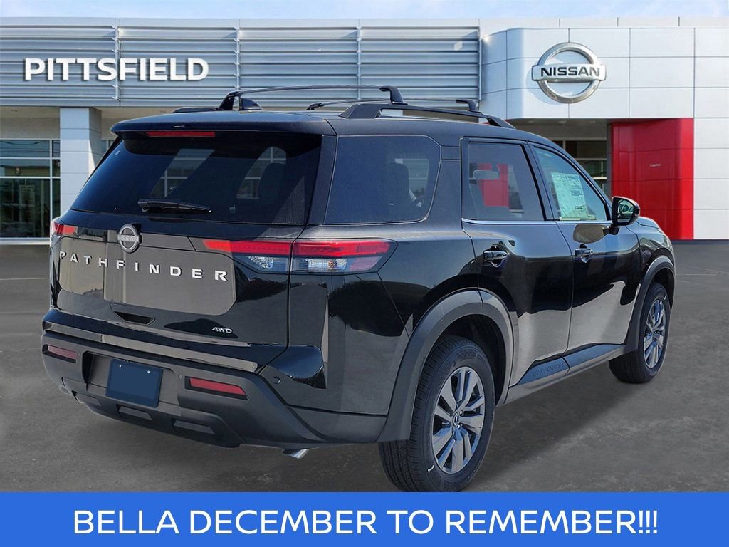 New 2025 Nissan Pathfinder SV image 3