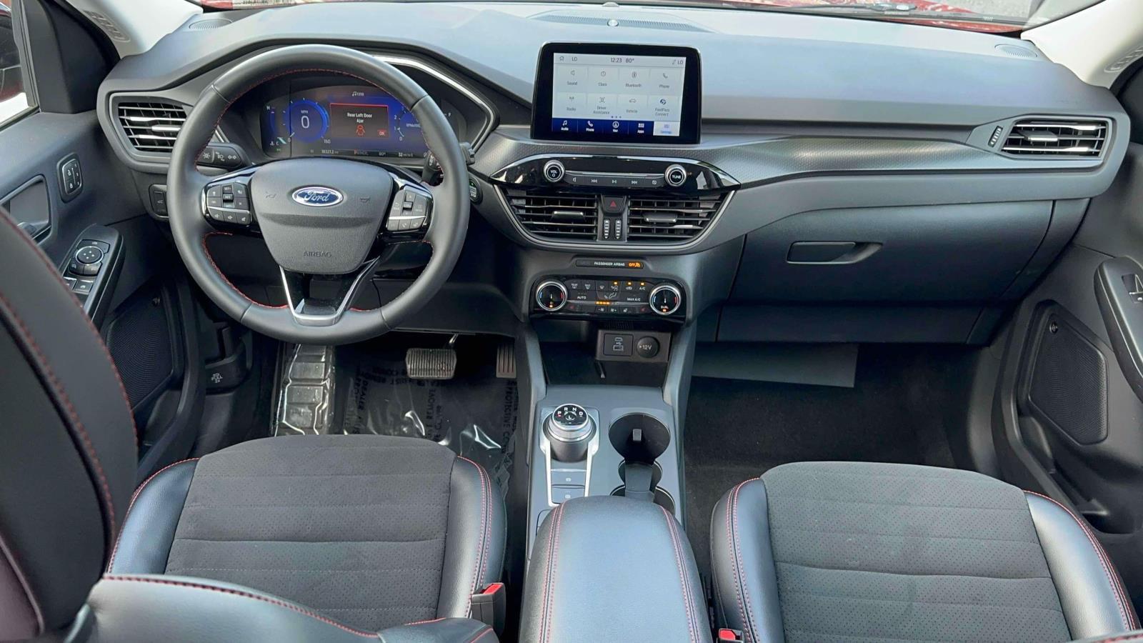 Used 2022 Ford Escape SEL w/ SEL Stealth AWD Package image 30