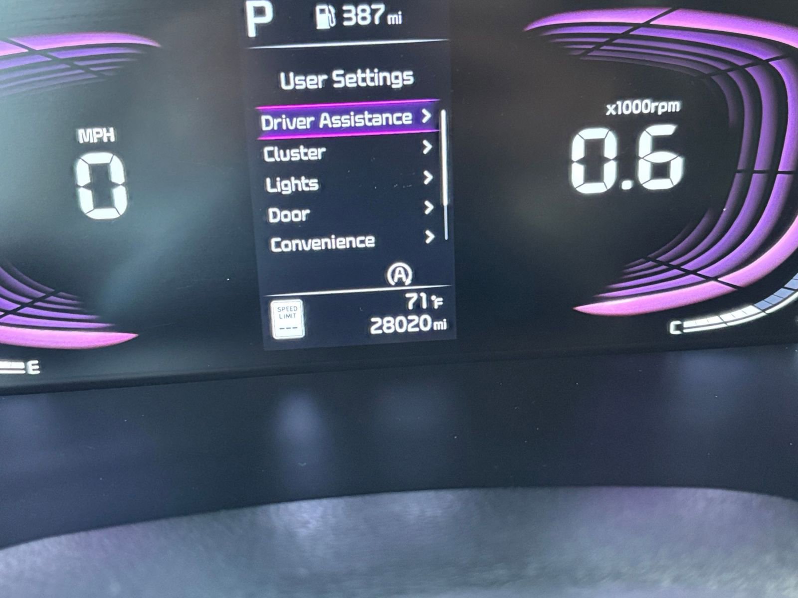 Used 2025 Kia Soul LX w/ Option Group 015 image 38