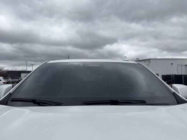 Used 2022 Cadillac Escalade ESV Sport Platinum w/ LPO, ONYX Package image 25