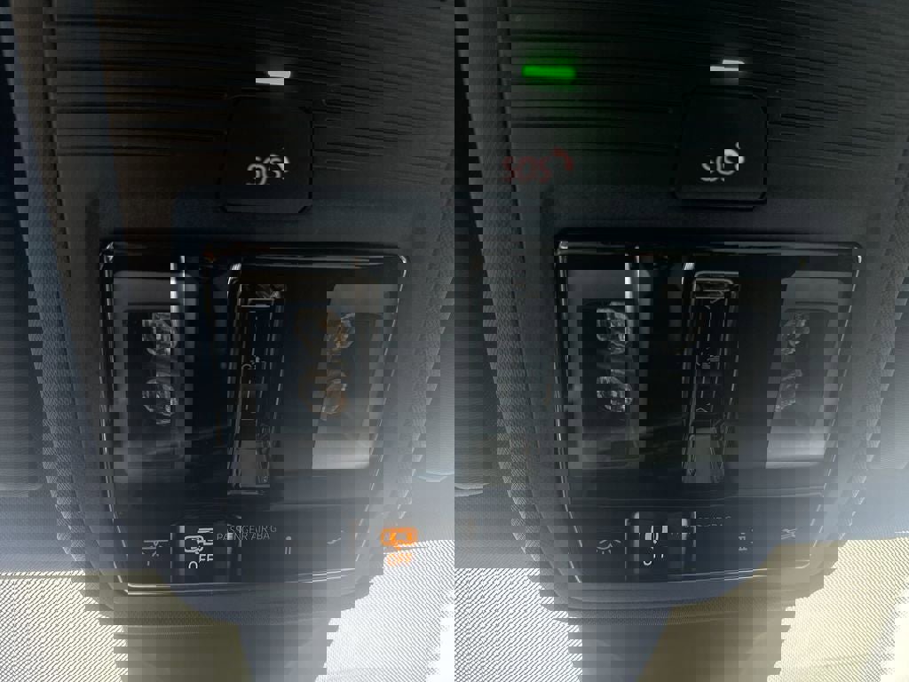 New 2025 Volkswagen ID.4 Pro S Plus image 35