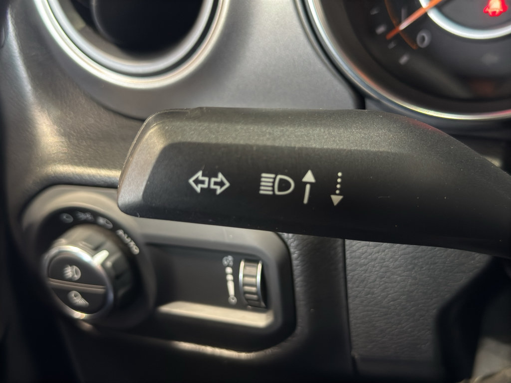 Used 2023 Jeep Gladiator Sport AWD/4WD image 22