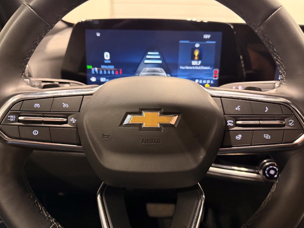 Used 2026 Chevrolet Equinox LT AWD/4WD image 19