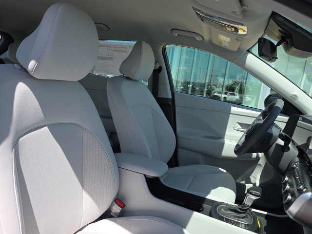 New 2027 Hyundai Kona SE FWD image 7