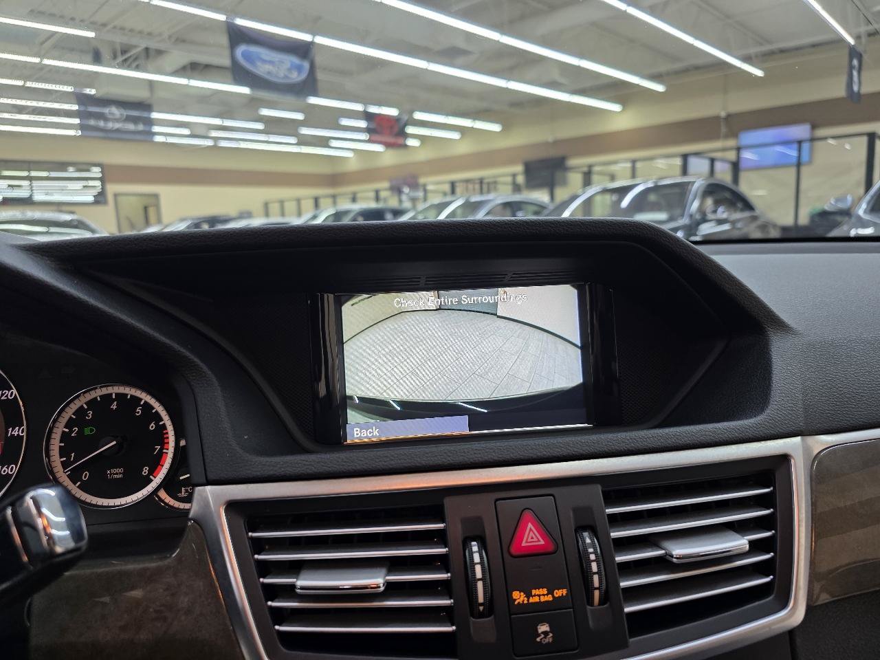 Used 2010 Mercedes-Benz E 350 Sedan image 31