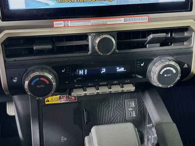 Used 2024 Toyota Tacoma TRD Off-Road image 19