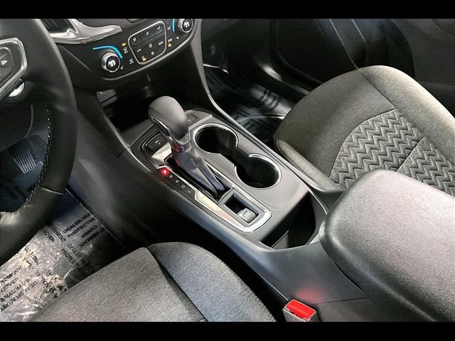 Certified 2024 Chevrolet Equinox LT w/ LPO, Floor Liner Package image 17