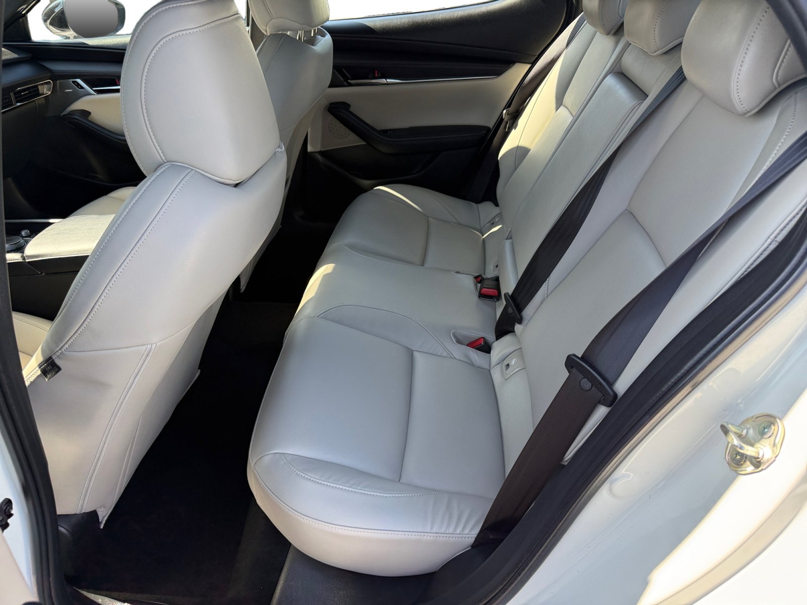 Certified 2022 MAZDA MAZDA3 s AWD/4WD image 16