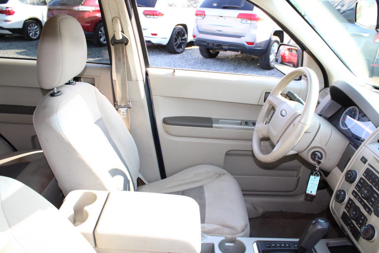 Used 2008 Ford Escape XLT image 11