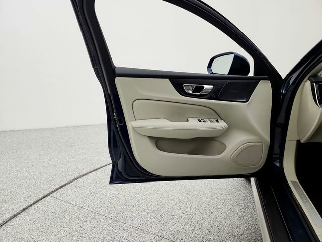 New 2026 Volvo V60 B5 Cross Country Ultra w/ Climate Package image 28