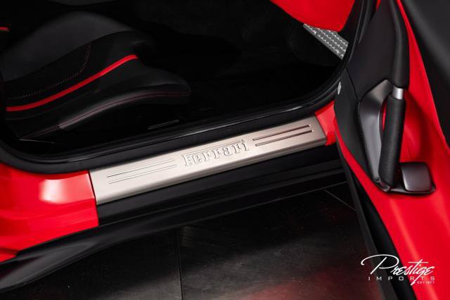 Used 2020 Ferrari 812 Superfast RWD image 43