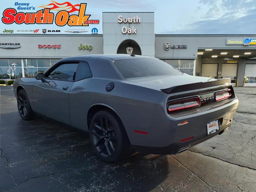 Certified 2019 Dodge Challenger SXT w/ Blacktop Package RWD image 4