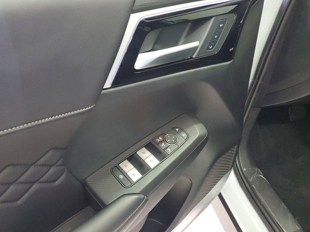 New 2025 Mitsubishi Outlander SEL Black Edition image 20