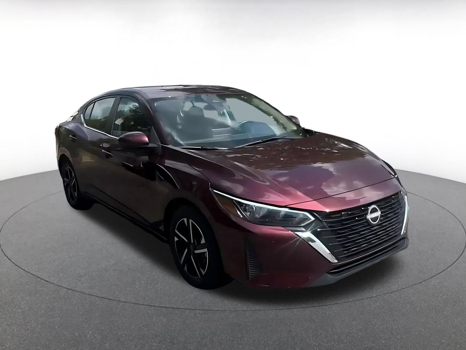 Used 2025 Nissan Sentra SV FWD image 3