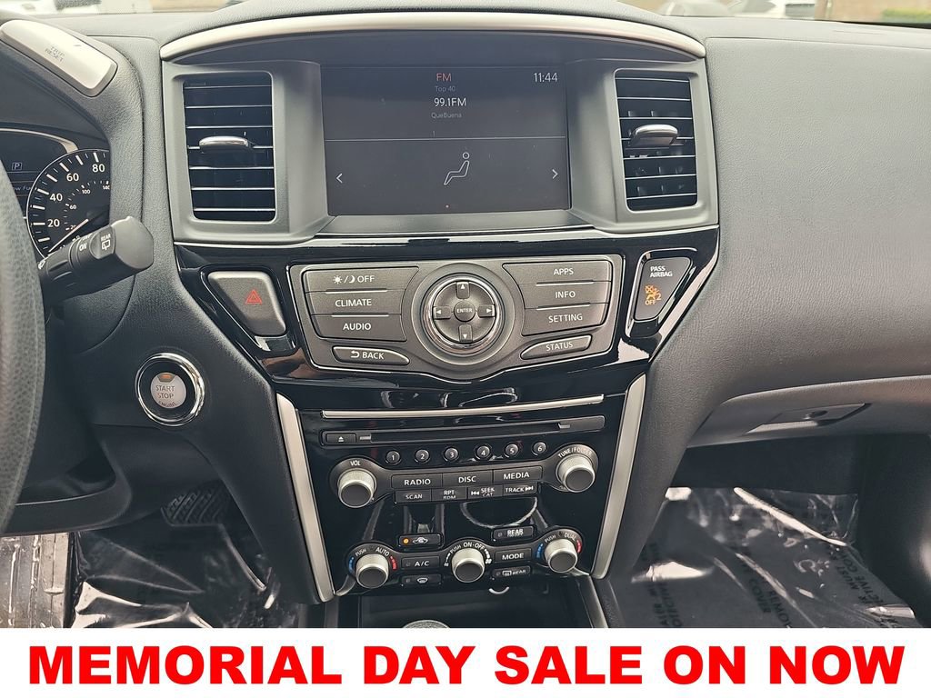 Used 2017 Nissan Pathfinder S FWD image 20