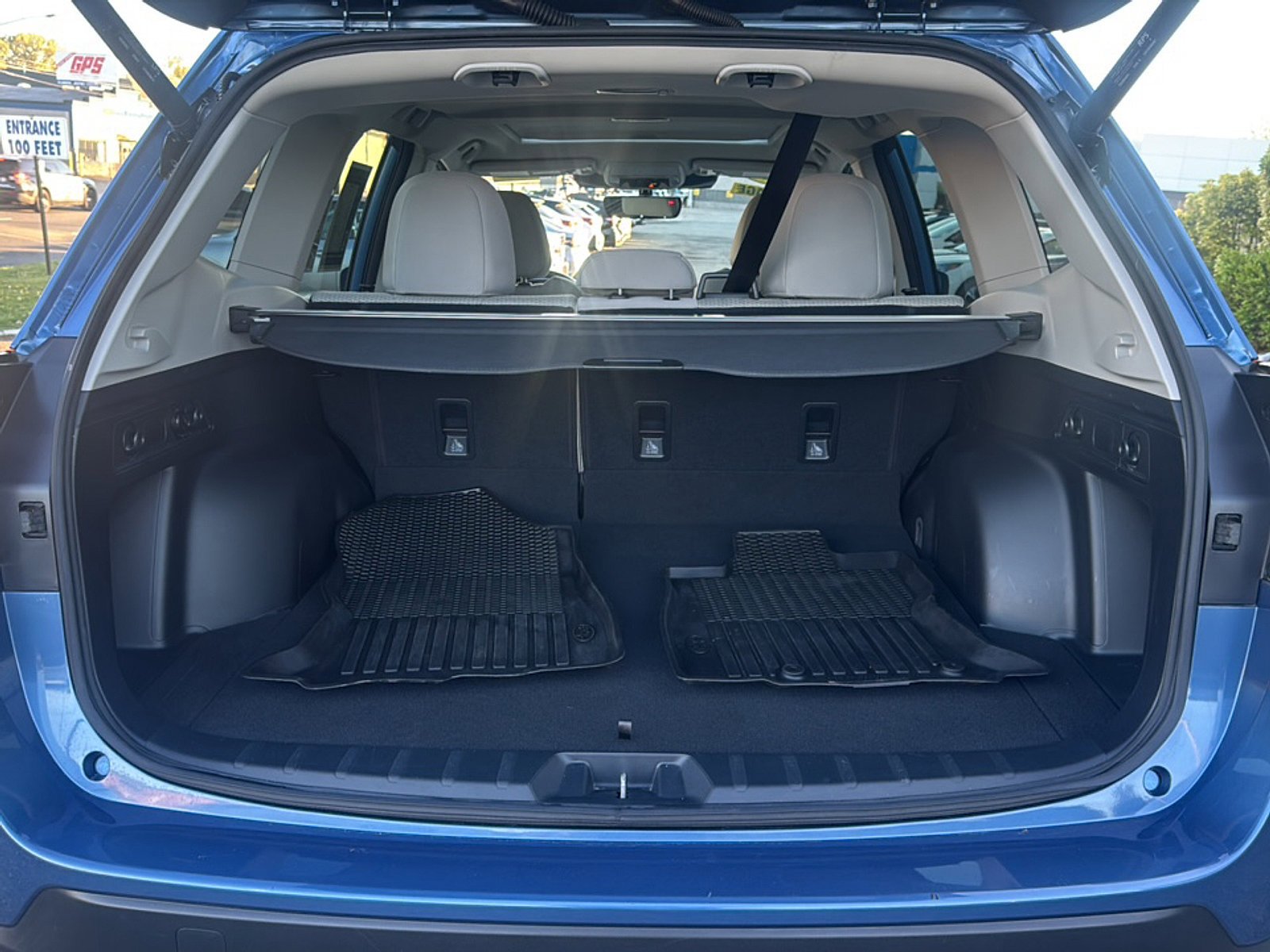 Used 2023 Subaru Forester Premium AWD/4WD image 23