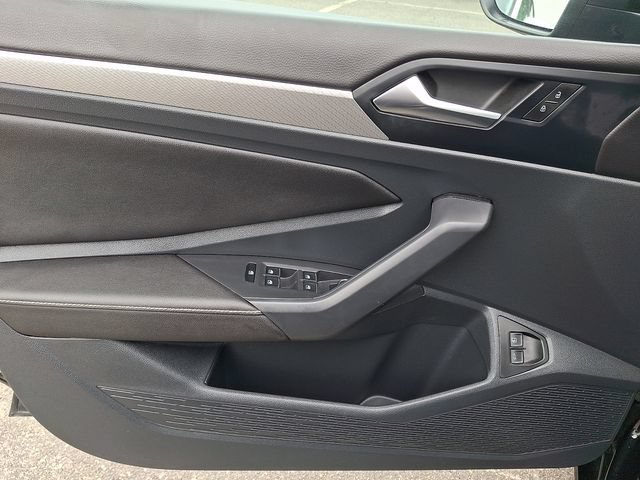 Certified 2024 Volkswagen Jetta Sport FWD image 12