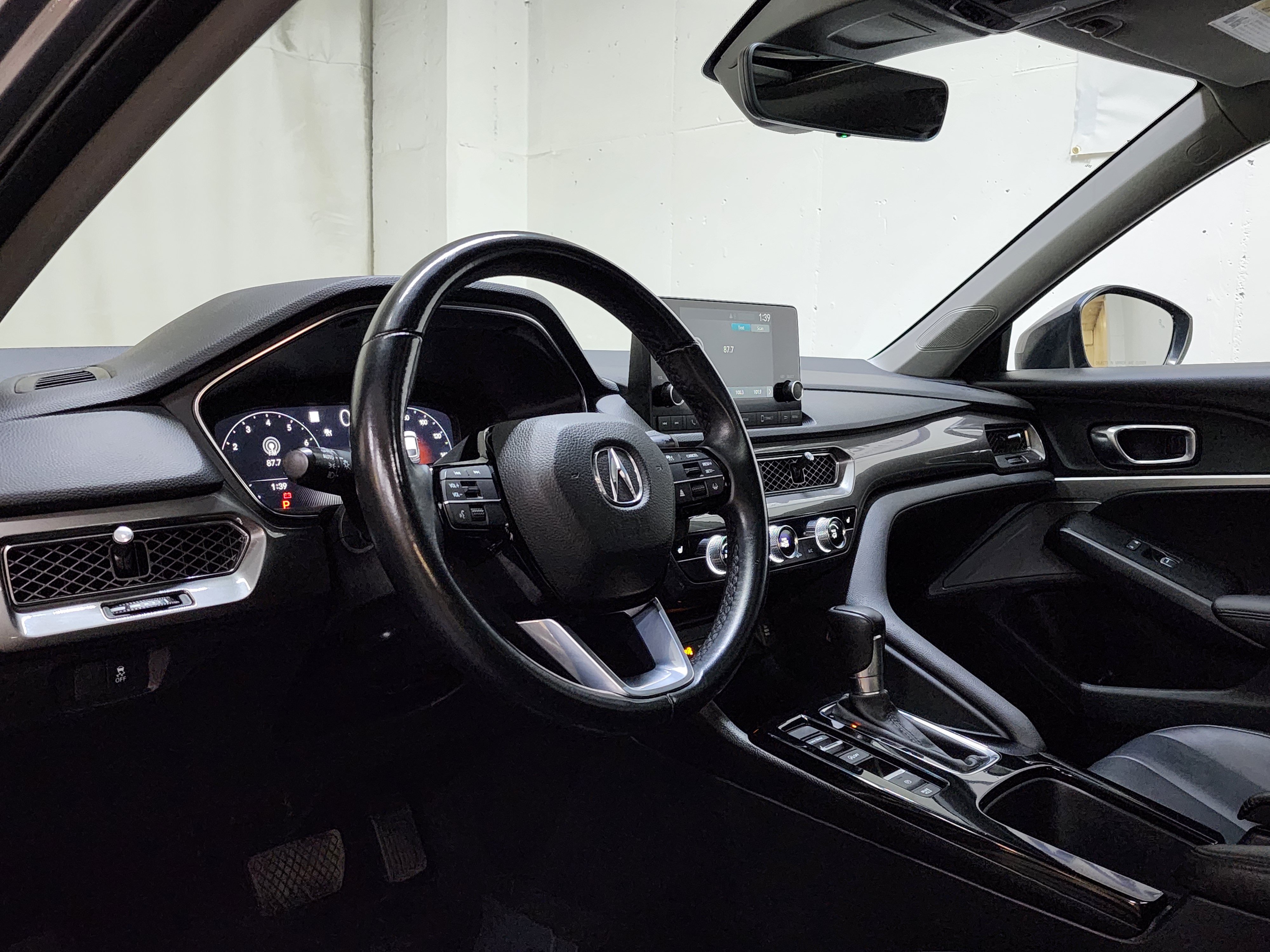 Certified 2025 Acura Integra FWD image 14