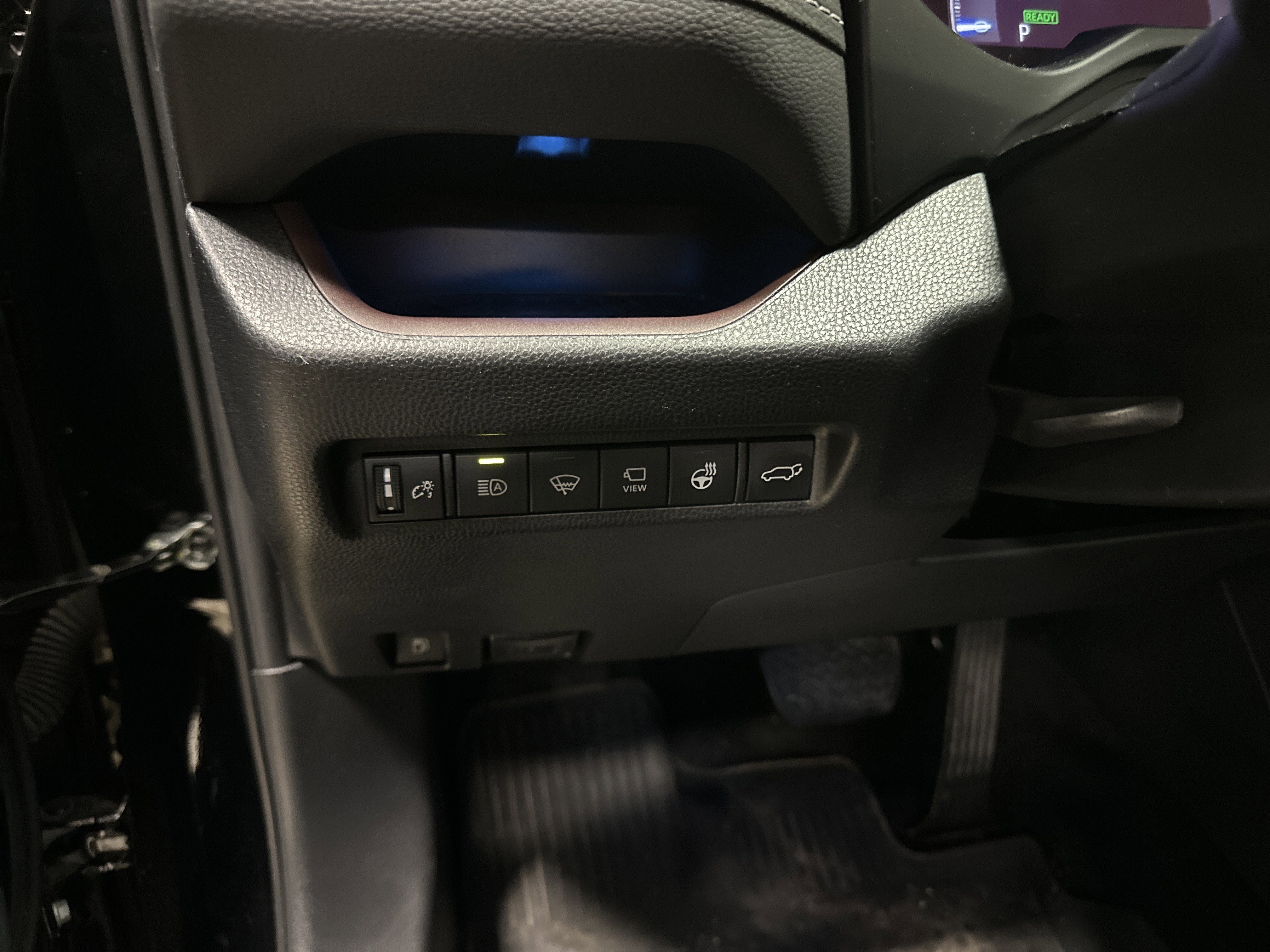 Used 2021 Toyota RAV4 Limited image 37