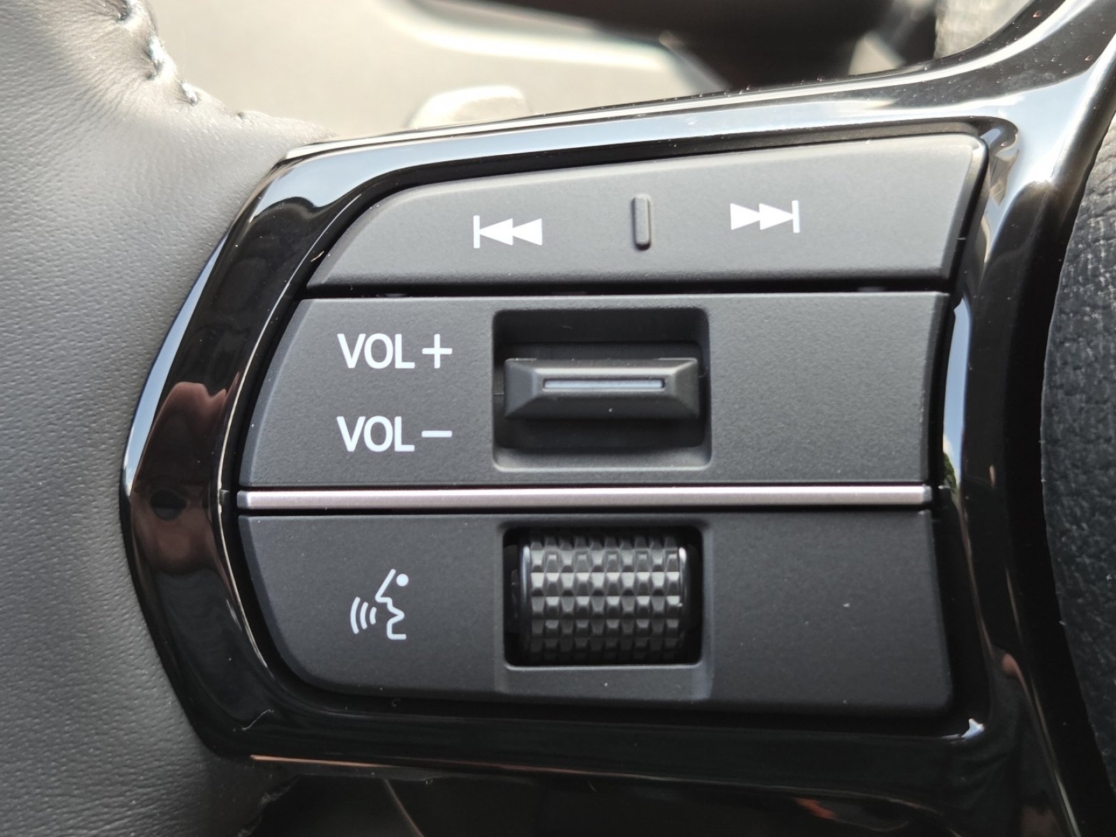 New 2026 Honda Accord Touring image 12