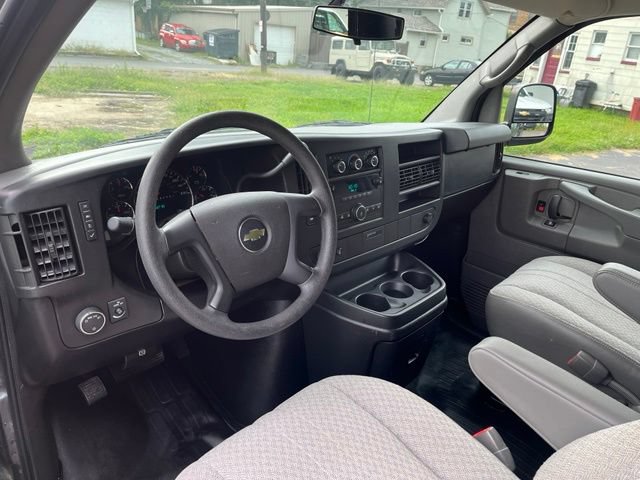 Used 2014 Chevrolet Express 1500 RWD image 14
