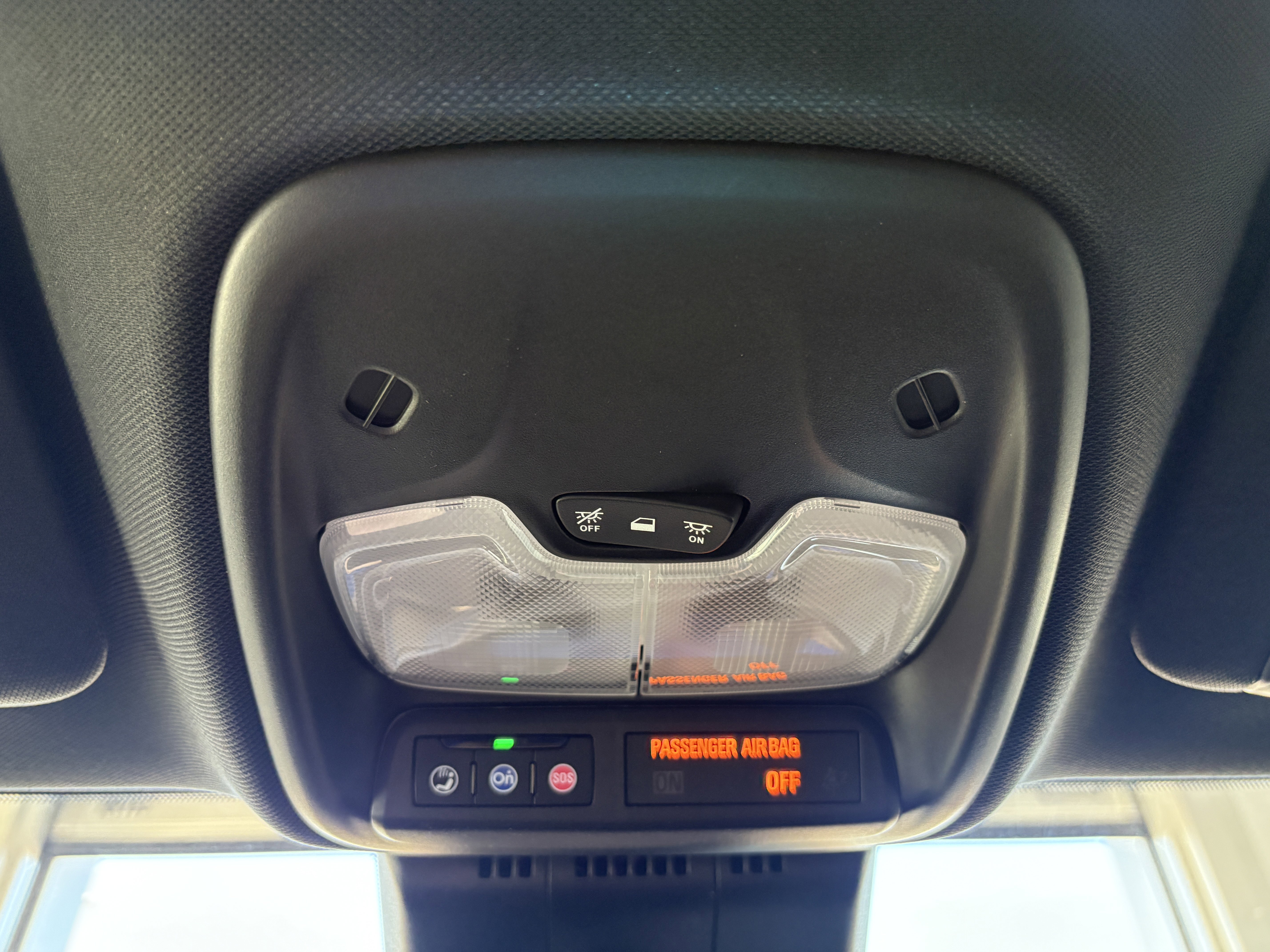 Used 2024 Chevrolet Colorado Z71 w/ Z71 Convenience Package 2 image 21