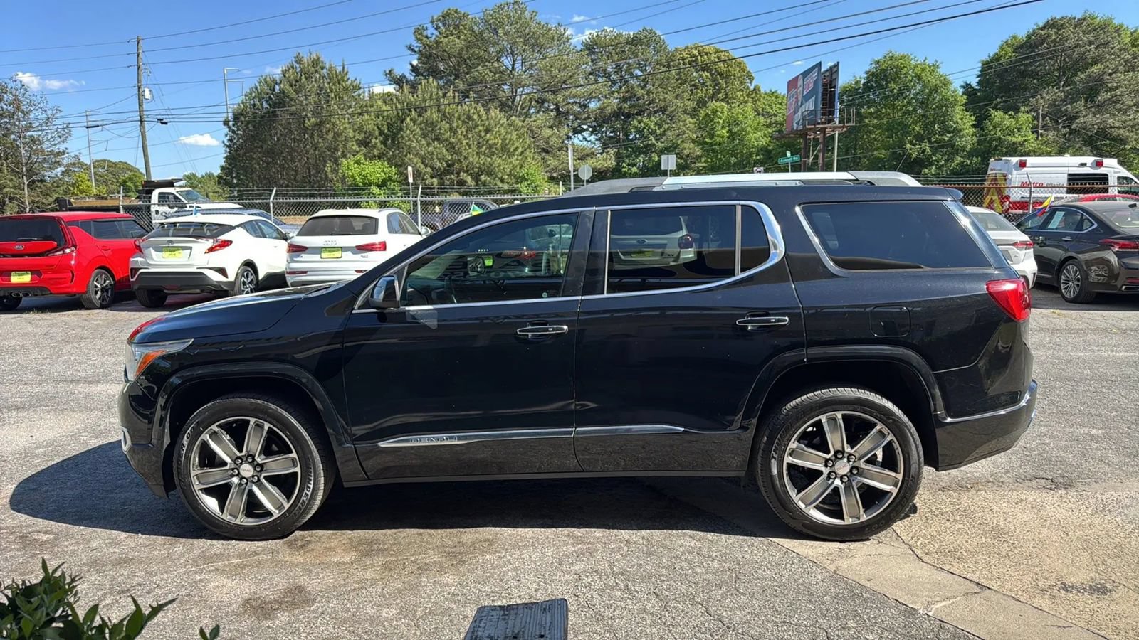 Used 2017 GMC Acadia Denali FWD image 6