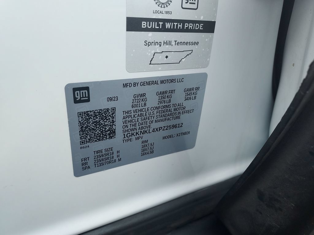 Used 2023 GMC Acadia SLE FWD image 23