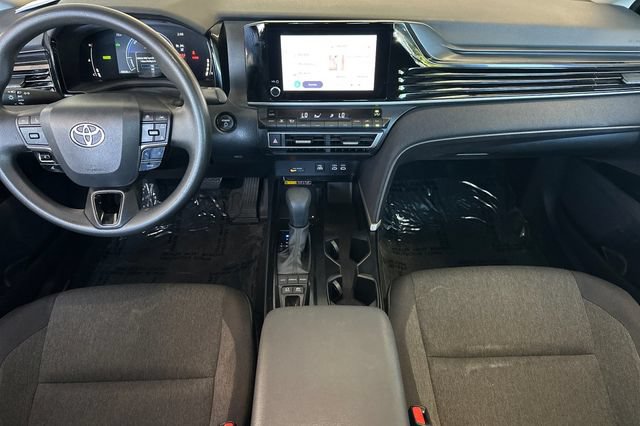 Certified 2025 Toyota Camry LE FWD image 17