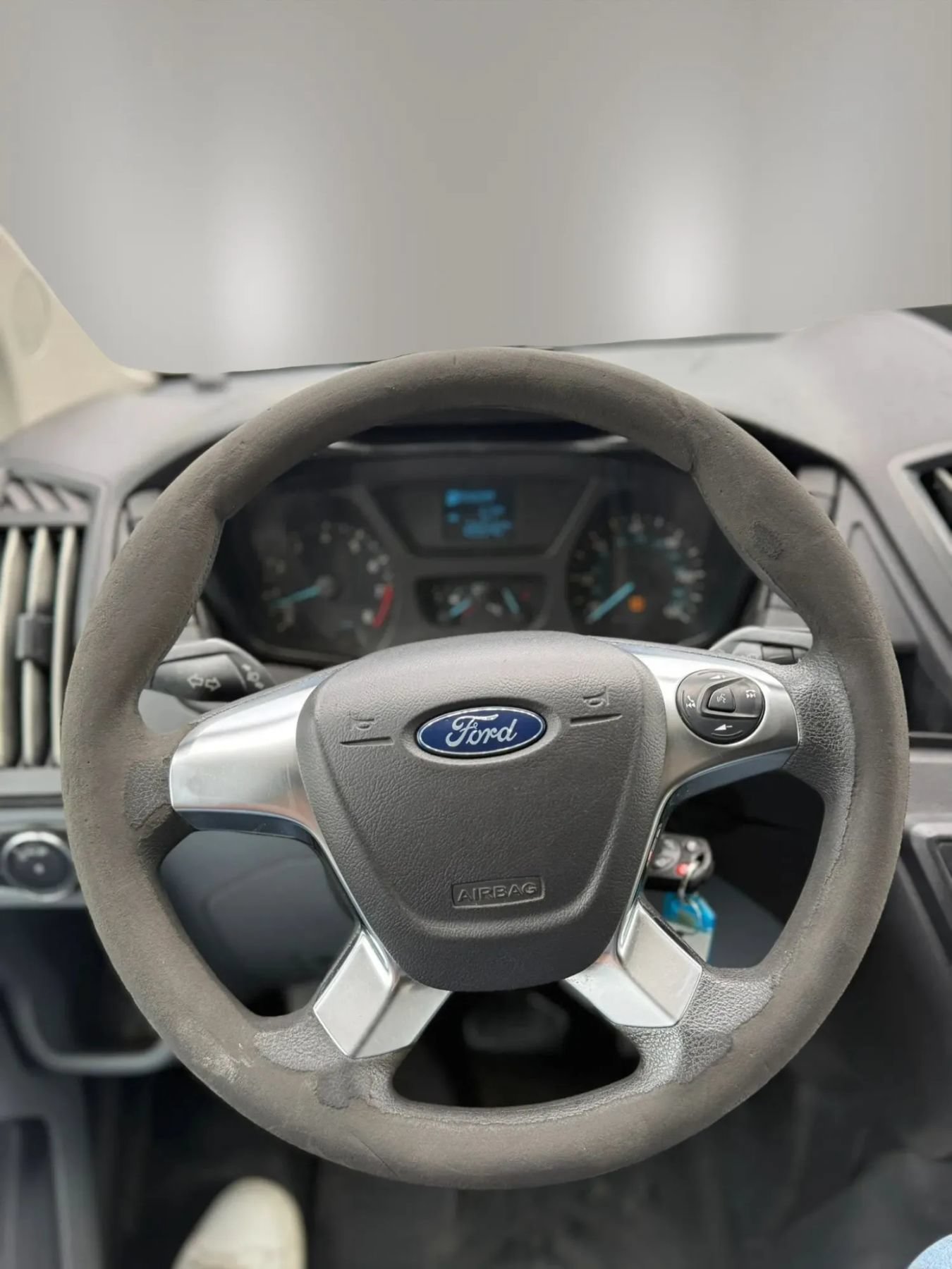 Used 2019 Ford Transit 250 148 High Roof Extended RWD image 19