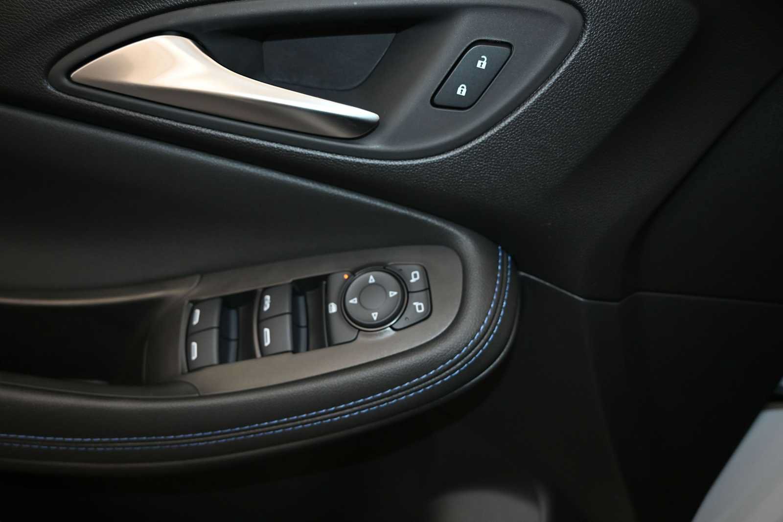 New 2026 Buick Encore GX Sport Touring w/ Advanced Technology Package AWD/4WD image 18