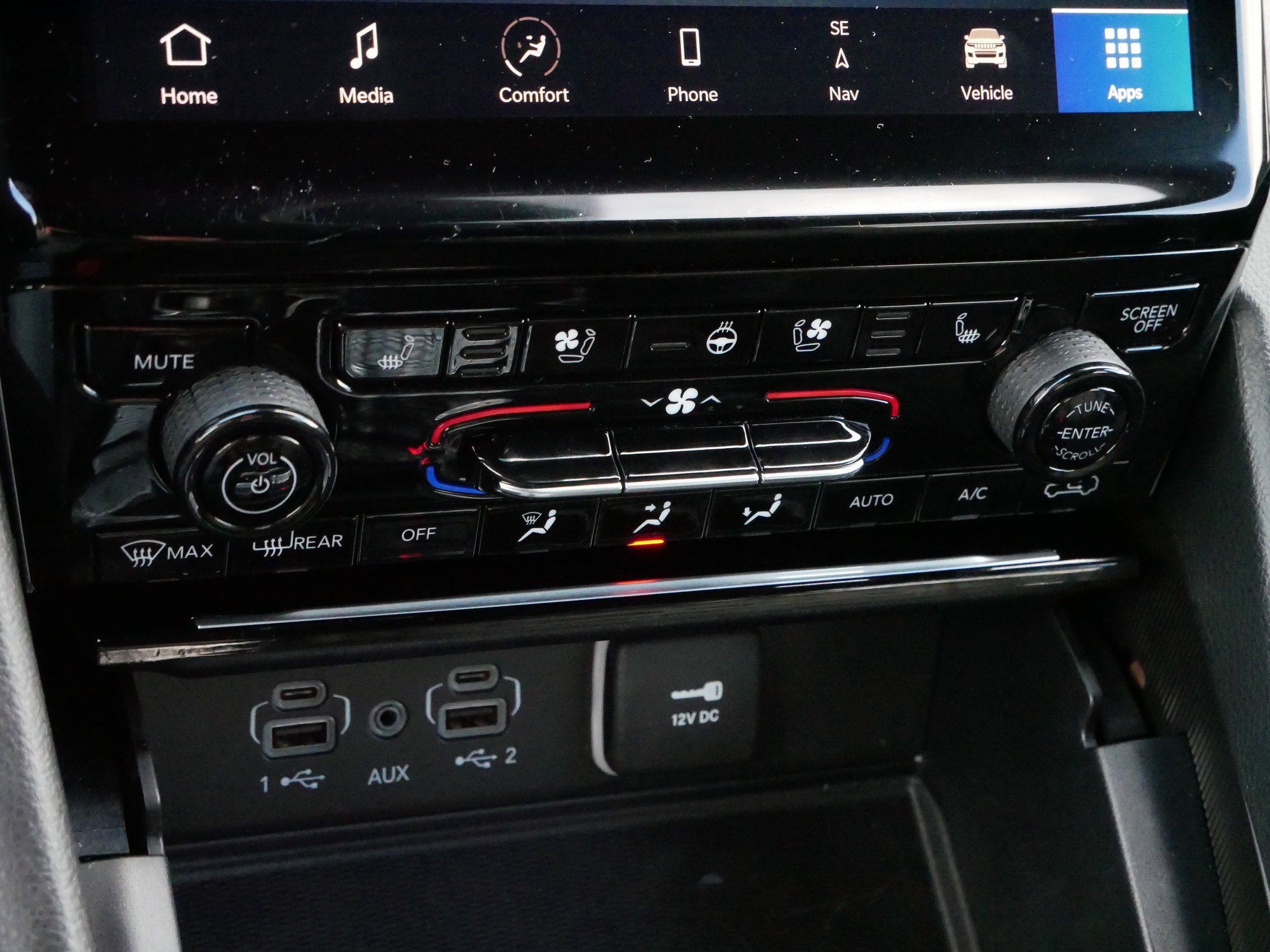 Used 2024 Jeep Grand Cherokee L Limited w/ Luxury Tech Group II image 23