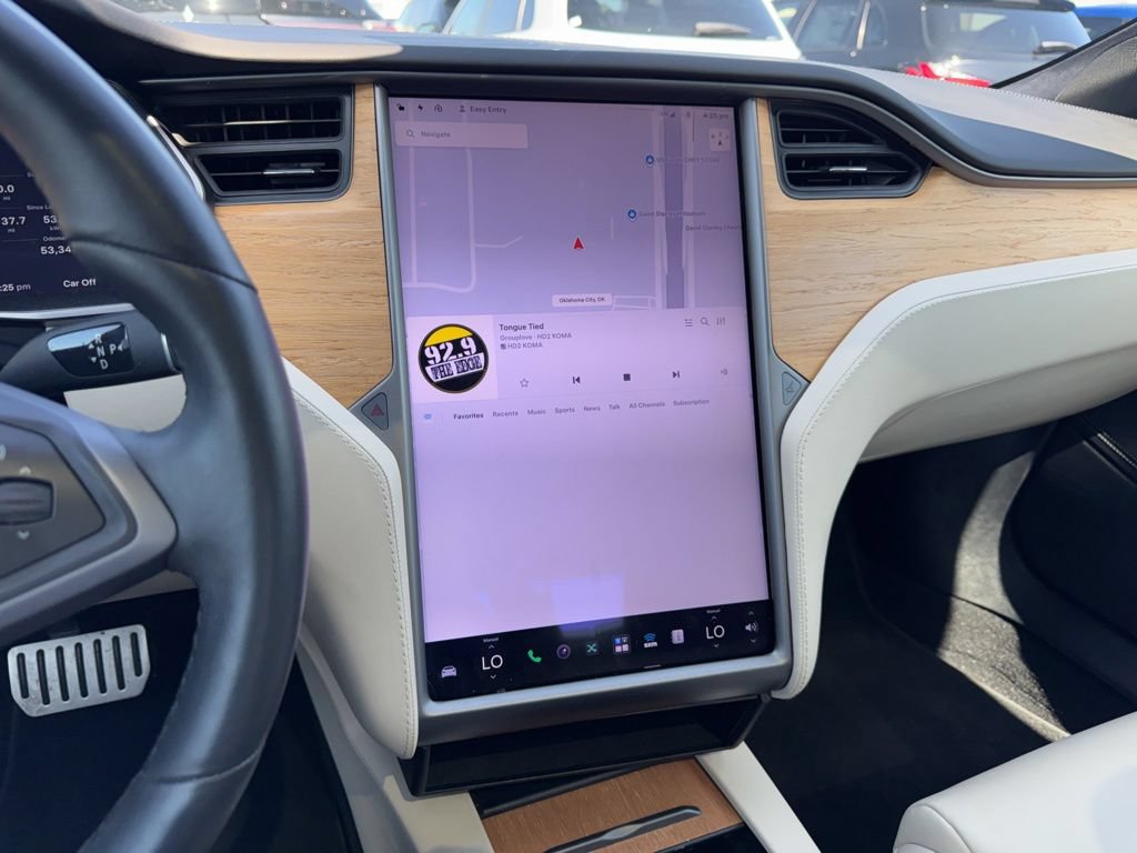 Used 2021 Tesla Model S Performance AWD/4WD image 13