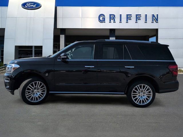 Used 2024 Ford Expedition Limited RWD image 10