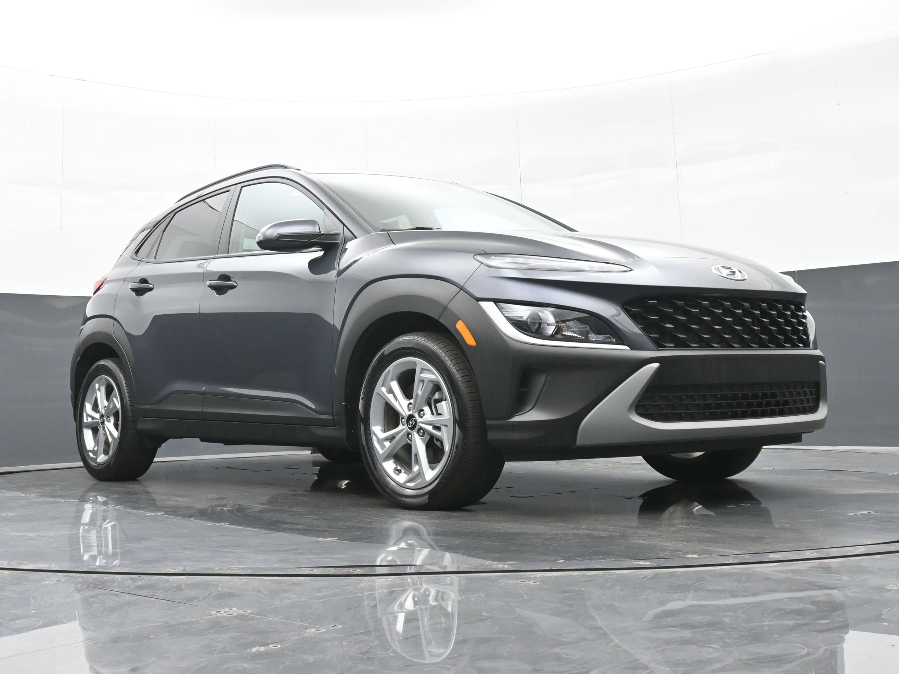 Used 2022 Hyundai Kona SEL image 41