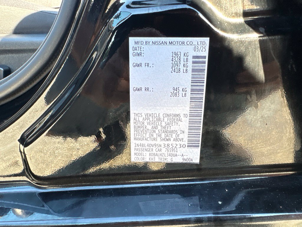 Used 2025 Nissan Altima 2.5 SV FWD image 26