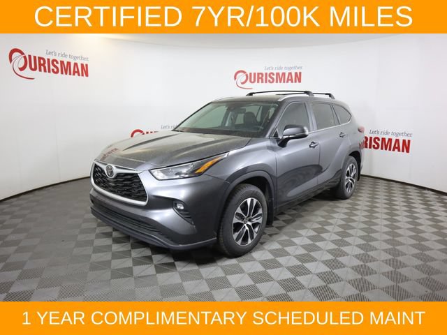 Used 2023 Toyota Highlander XLE FWD video 1