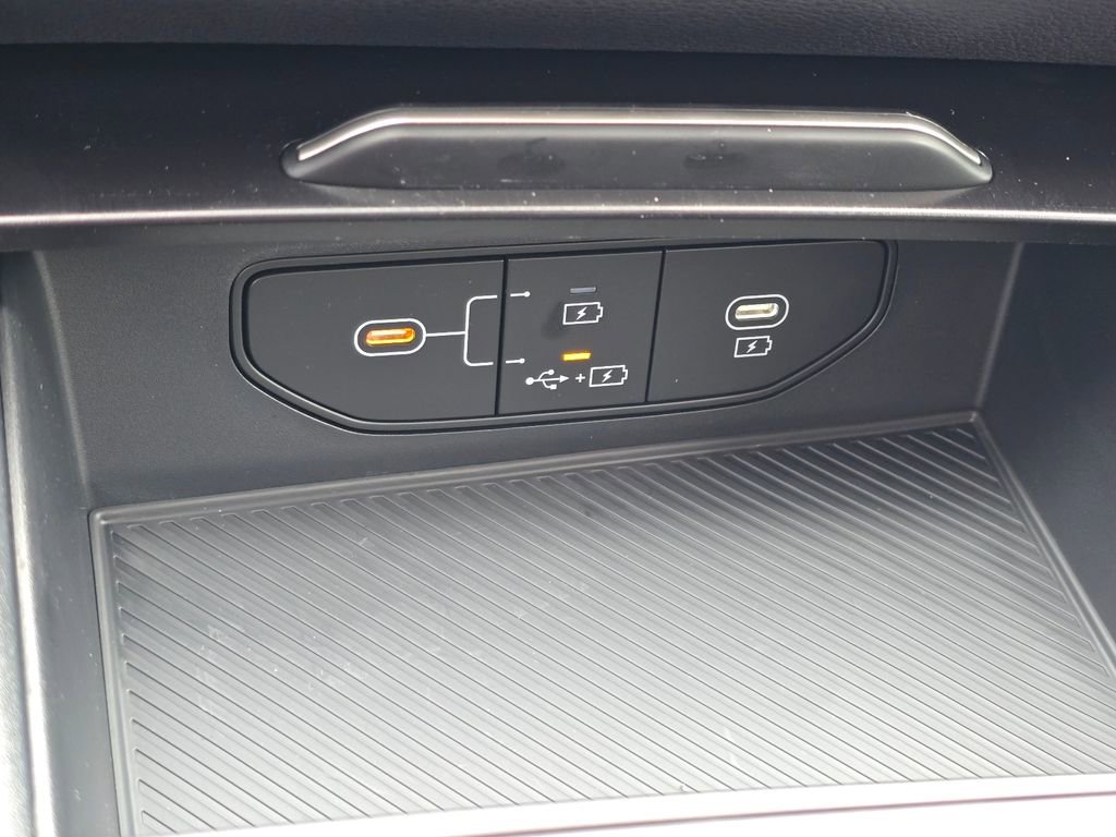 New 2026 Kia Sportage LX image 16