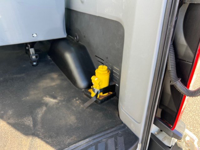 Used 2015 Ford Transit 350 XL RWD image 23