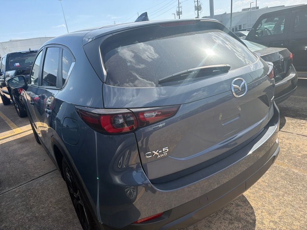 Used 2025 MAZDA CX-5 Carbon Edition AWD/4WD image 4